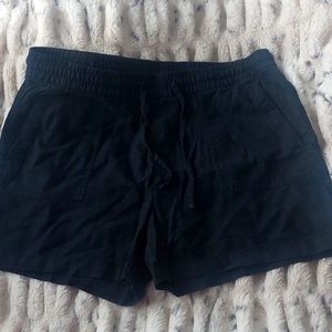 Womans old navy shorts